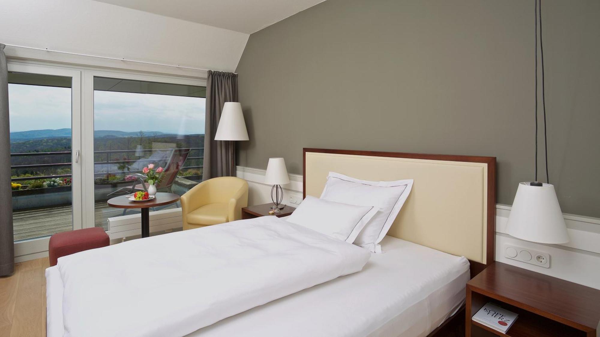Berghotel Tulbingerkogel Mauerbach ภายนอก รูปภาพ