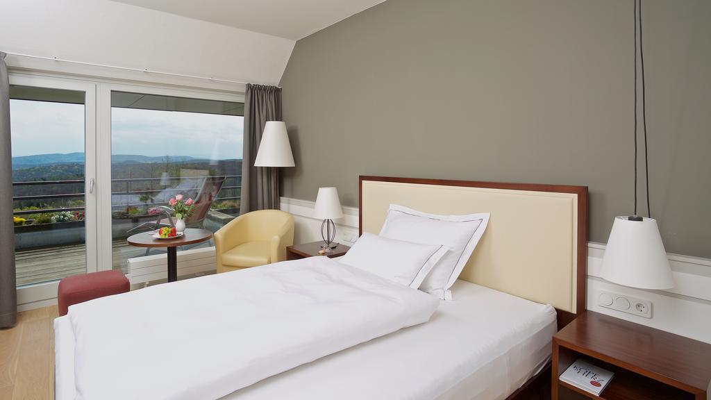 Berghotel Tulbingerkogel Mauerbach ภายนอก รูปภาพ