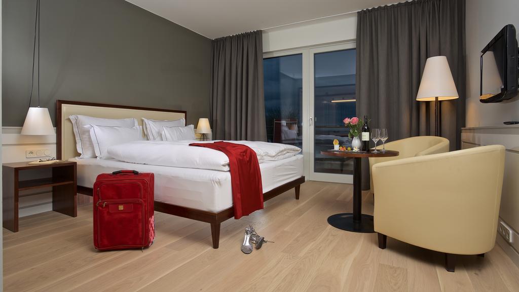 Berghotel Tulbingerkogel Mauerbach ภายนอก รูปภาพ